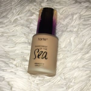 Tarte Rain Forest if he Sea Concealer